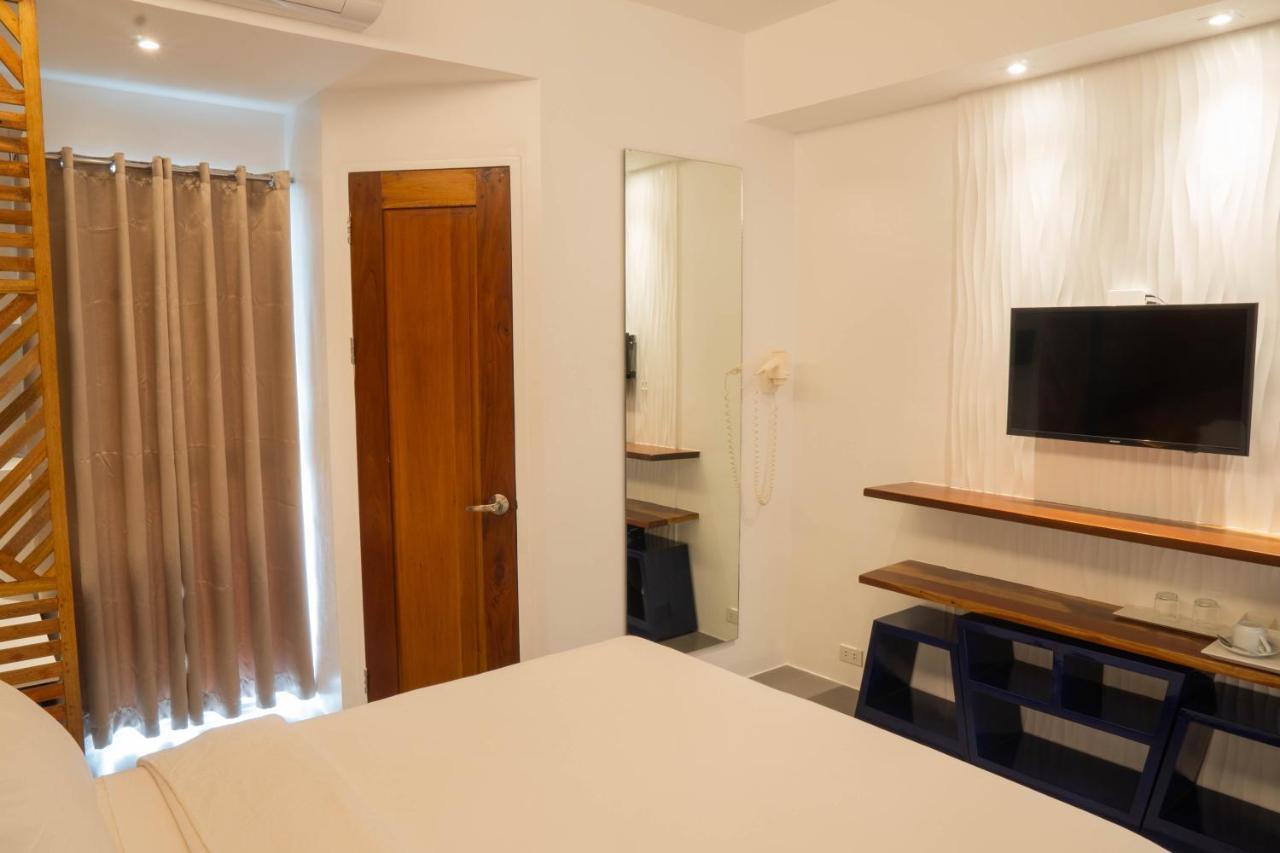 The Paragon Boracay Suites Manoc-Manoc Buitenkant foto