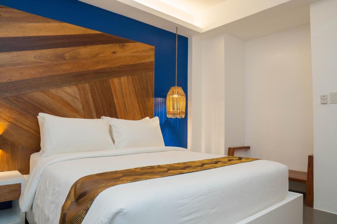 The Paragon Boracay Suites Manoc-Manoc Buitenkant foto